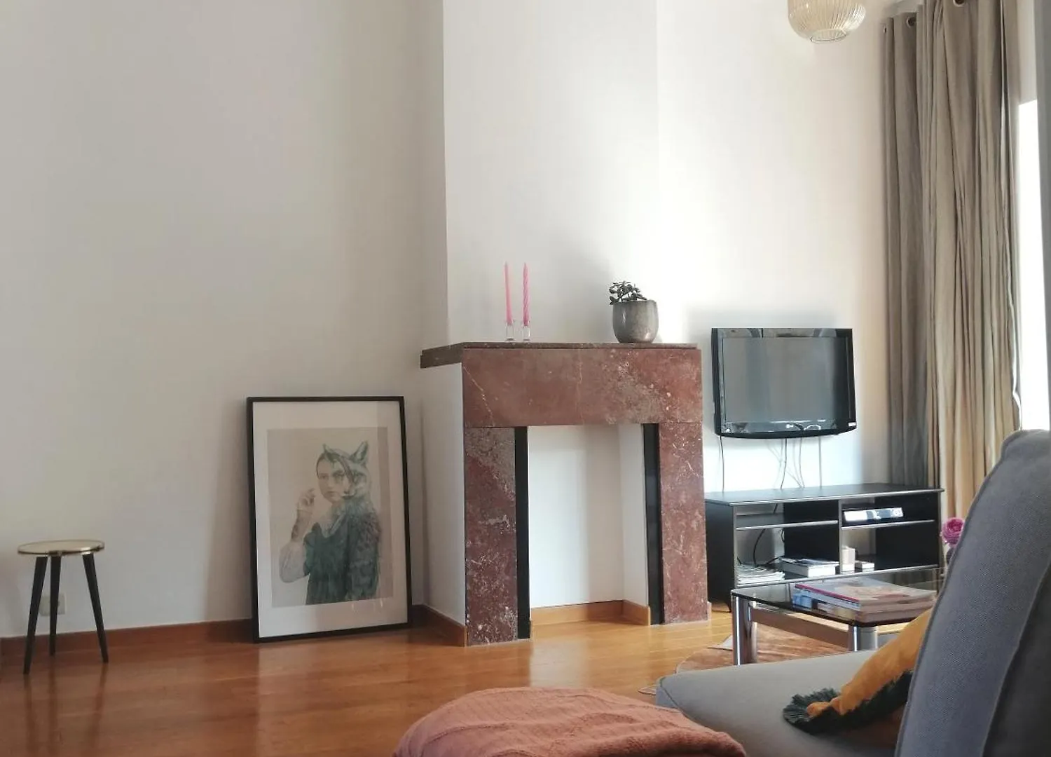 Large Apartment 800M From The Beach 90 Square Meters Ostend