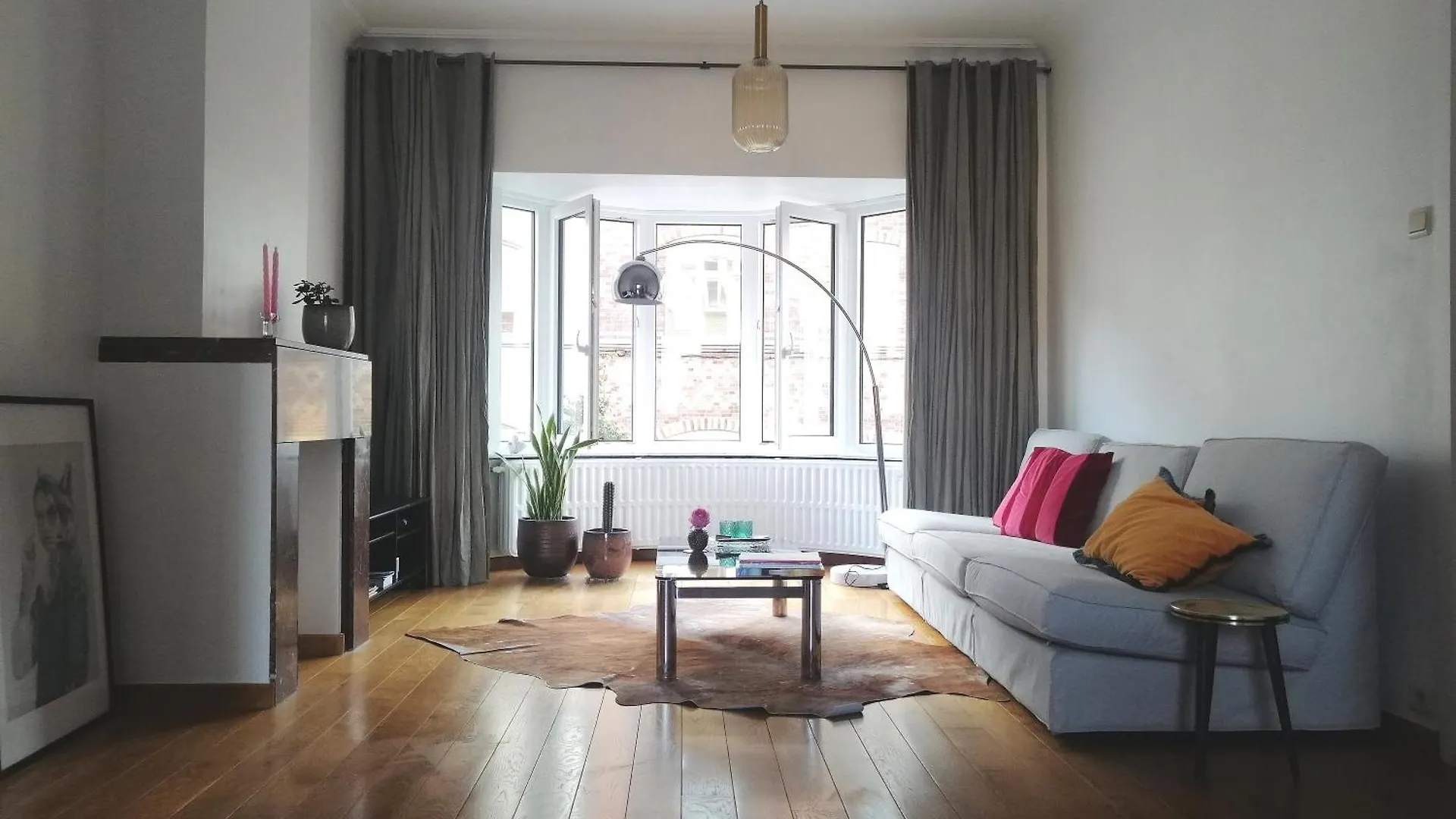 Large Apartment 800M From The Beach 90 Square Meters Ostend